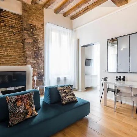 Zen Loft - Con Jacuzzi Nel Cuore Di Lägenhet Modena